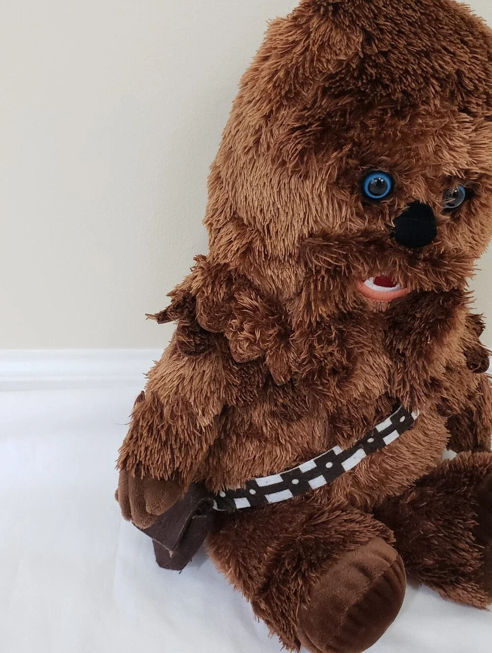Hallmark Star Wars Chewbacca Plushy 16